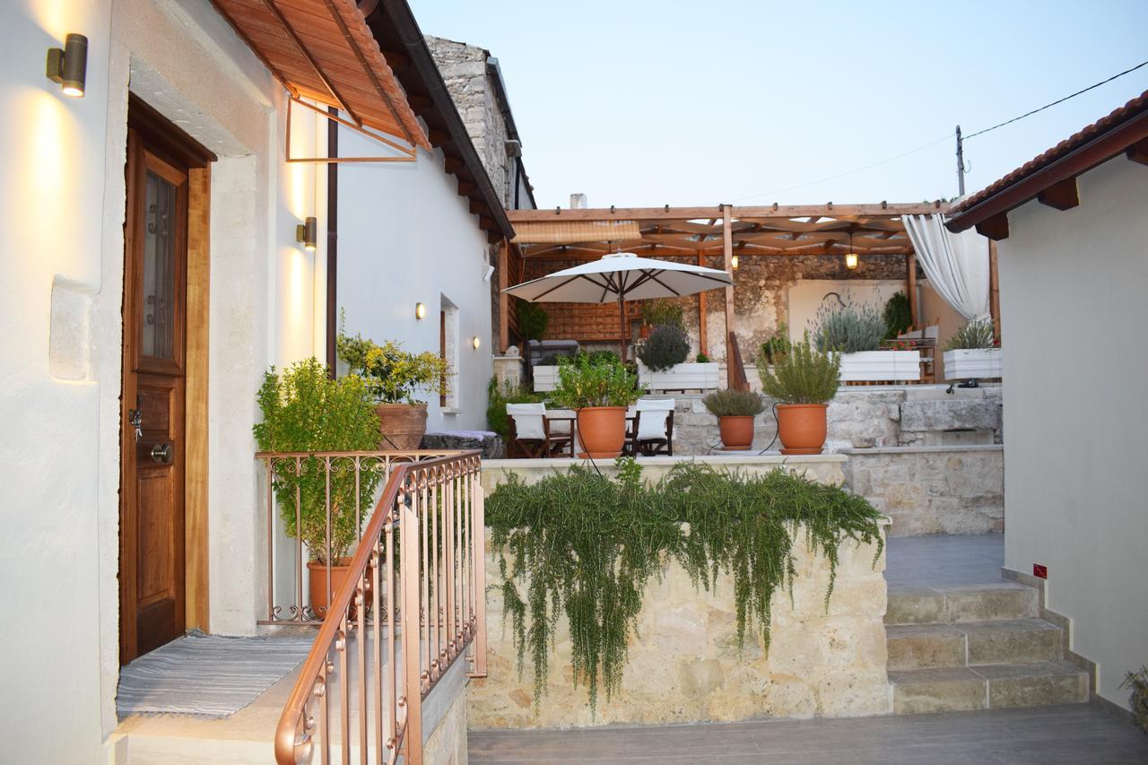 Eco Cottage Vedere With Pool Vederoi Exterior photo